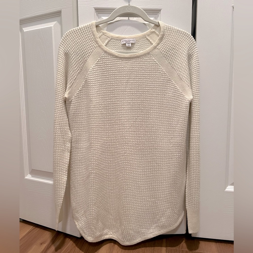 Liz Lange Women’s Maternity Sweater, Cream and Silver, Size Medium